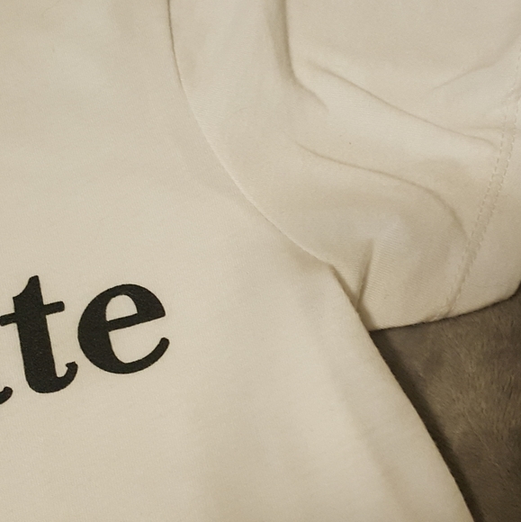 👚(bundle 4 items w/👚for $16) Soulmate is Carbs" T-shirt - Picture 4 of 6